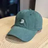 Gorra de béisbol de alta calidad con protección solar y efecto adelgazante, algodón puro lavado, bordado simple de letras, moderno tanto para hombres como para mujeres
