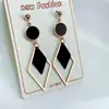 Aretes de Perlas Naturales, Exquisitos Minimalistas de Nicho para Mujer, Lujo Ligero de Alta Gama, Aretes S925, Accesorios para Orejas de Venta Caliente 2026