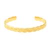 Pulseira Aberta para Mulheres, Aço Titânio Galvanizado com Ouro 18K, Resistente à Água, Preservação da Cor, Joia de Pulseira Ajustável com Padrão Vazado, Design Geométrico Vazado