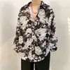 Camisa Floral Retro de Manga Larga Estilo Hong Kong para Hombres y Mujeres, Estilo Perezoso, Caída Suelta, Seda Helada Delgada, Nicho, Camisa Protectora Solar para la Playa