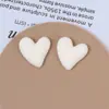 Brincos de Presilha de Cabelo de Pelúcia Estilo Coreano Coração Exagerado Acessório de Cabelo para Meninas com Toque de Luxo