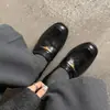 Mocasines de Piel de Oveja con Hebilla Metálica de Gaviota Estilo Blogger Coreano Primavera 2026 Tacón Medio Grueso Punta Redonda Cuero Genuino Corte Profundo Zapatos Individuales para Mujer