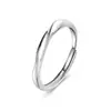 Anillos de Pareja Anillo de Mobius Plata Pura 999 Lujo Ligero Gama Alta Nicho de Diseño Anillo Abierto para Hombres y Mujeres Par