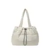 Bolso de plumas nuevo para mujer transfronterizo, Bolso de hombro acolchado de gran capacidad, Bolso de mano de algodón versátil informal de moda para debajo del brazo