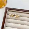 Pendientes de Esmalte con Lazo Estilo Francés para Mujer, Nicho de Lujo Ligero Estilo Ins, Sensación de Alta Gama, Nuevos Pendientes Versátiles