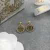 Pendientes Cd de Dior/Christian Dior para Mujer, Estilo Ins de Lujo Ligero, Sensación Vintage de Alta Gama, Pendientes Cd con Letras Tachonadas de Diamantes, Pines de Plata 925, Venta al por Mayor