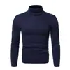 Camiseta de manga larga de cuello alto cálida para hombre, europea y americana, para otoño e invierno, de color liso versátil, top juvenil de moda