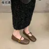 Sapatos Mary Jane Femininos de Couro Genuíno Estilo Outono 2026 com Saias Tira Única Bico Baixo Rasteirinhas Mocassins