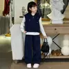 Conjunto Casual para Niñas Estilo Primavera y Otoño Chaleco para Niña Camiseta Base Pantalones Conjunto de Tres Piezas Ropa Dulce de Otoño para Niña Grande