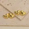 Pendientes Dorados en Forma de Corazón Estilo Europeo y Americano, Pendientes de Botón de Alta Gama para Mujer, Pendientes de Acero Inoxidable de Lujo Ligero, Personalización Profesional de Joyería