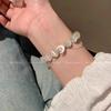 Novo bracelete de pérolas com lua de opala sintética estilo chinês feminino nicho requintado versátil elegante alta qualidade moda bracelete