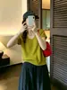 Camiseta de Tricô Manga Curta com Gola U para Mulheres, Direto da Fábrica, Estilo Coreano, Top Slim Fit, Guangzhou Shisanxing Em Estoque
