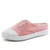 Zapatos de Lona de Caña Baja Nuevos 2025 Zapatos Planos Casuales para Estudiantes Zapatos de Mujer Slip-On Zapatos Perezosos Zapatos Blancos Dropshipping