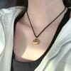 Collar con colgante de celebridad de Internet del mismo estilo Fat Fu para mujer, ligero, de lujo, elegante, de alta calidad, con cierre de cuerda negra, cadena para clavícula.