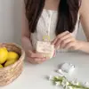 68254 Bolsa de armazenamento de fone de ouvido acolchoada floral estilo coreano, capa protetora fofa para fone de ouvido Bluetooth com botão de pressão, fivela para pendurar e porta-moedas
