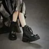 Jiezhou Colección Otoño 2026: Botas Martin de Cuero Lavado Vintage para Mujer con Acabado Texturizado, Diseño que Aumenta la Altura y Estiliza