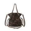Bolso Pequeño de Moda Estampado de Leopardo para Mujer 2025 Otoño e Invierno Nuevo Bolso Bandolera Tipo Cubo Estilo Retro Bolso con Cadena Diagonal para Debajo del Brazo