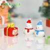Caja de Regalo Navideña Nueva Paisaje Navideño en Miniatura Escena de Nieve Accesorios de Bola de Cristal Cerdo Navideño Rollo de Huevo Muñeco de Nieve Adornos de Resina