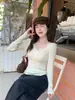 Top coreano súper bonito para otoño e invierno, camiseta interior de punto con cuello de encaje para mujer, suéter ajustado para usar en capas