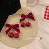 Horquilla de terciopelo con lazo rojo cereza para mujer, accesorio para el cabello con lazo en la espalda, estilo tocado, con atmósfera otoñal e invernal