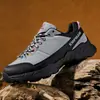 Novos Sapatos Versáteis para Exterior, Sapatos de Caminhada Estilo Coreano para Exterior, Sapatos Esportivos de Nicho Casuais que Aumentam a Altura, Sapatos de Caminhada com Sola Grossa para Homens
