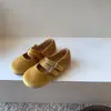 Zapatos de invierno para niños estilo Chanel de doble botonadura, zapatos de terciopelo para niños pequeños, zapatos de algodón para niñas con felpa, segundos zapatos de algodón para bebé princesa