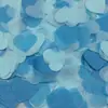 Papel Picado Colorido em Formato de Coração é Usado para Criar uma Atmosfera Romântica em Cenas de Casamento e Ocasiões de Declaração