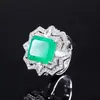 Anel com pingente de esmeralda sintética banhado a ouro cobre estilo retrô europeu e americano conjunto de impressão de diamante atacado pedra principal 12*14