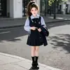 Traje JK de estilo preppy para niñas, colección primavera/otoño, para niños mayores, con un uniforme estilo británico, un blazer pequeño, una corbata de lazo y un vestido - un conjunto de dos piezas
