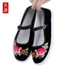Nuevos Zapatos de Mujer de Primavera de un Solo Color, Zapatos de Madre, Bordados Hechos a Mano en Tela de Mil Capas, Zapatos de Mujer de Caña Baja con Correa de Hebilla Étnica Vintage