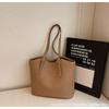 Bolso popular de gran capacidad para mujer 2025, nuevo bolso tote retro simple para ir al trabajo, bolso de hombro de moda que combina con todo