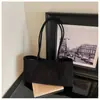 Bolso de mano vintage estilo coreano para mujer, nuevo bolso de hombro de moda de nicho para el día a día, bolso de axila moderno de alta apariencia