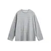 Ropa Vintage Yidao Otoño 2026 Nuevo Estilo Japonés Moderno Holgado Estilo Relajado Camiseta de Manga Larga Cuello Redondo Borde Rizado Rayas Finas