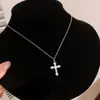 Colar com pingente de coração e cruz em zircônia ultra brilhante estilo francês, corrente de clavícula de luxo leve de alta qualidade, gargantilha feminina requintada e elegante