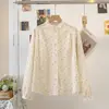 Cardigan Feminino Moda Primavera 2026 Estilo Artístico Gola Alta Bordado de Renda Manga Longa Camisa Top de Bolinhas