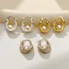 Pendientes de alta gama estilo retro francés, modernos y versátiles para el uso diario, con detalles de cinta y perlas, pendientes de lujo ligero