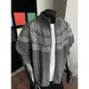 Novos tops de outono: Jaqueta suéter vintage de malha nórdica com gola alta, estética geométrica e cardigã com zíper texturizado
