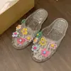 Sandalias de Cristal Coreanas Transparente Media Pantufla Zapatos de Exterior Xiaohongshu Gelatina Suave Suela Zapatillas Punta Cerrada Cristal Zapatos de Mujer Verano
