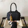 Bolsa de Mão Feminina Nova, Elegante e da Moda para a Primavera de 2026, Bolsa Saco Tendência para o Dia a Dia, de Ombro e Transversal