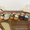 Pantuflas Casuales Cerradas Versátiles de Dibujos Animados Lindos para Mujer, Nuevas Pantuflas Genuinas Gruesas de Suela para Aumentar la Altura Otoño e Invierno Venta al por Mayor