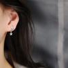 Selección de arte: clip para oreja de estrella y luna de circón azul, simple, asimétrico, falso, fresco, nicho, elegante, clip para oreja de estrella y luna