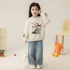Blusas de Primavera Infantis Xie Jinmao Moletom Casual com Desenho 2026 Novo Estilo Roupas Doces e Estilosas de Primavera para Meninas Tendência