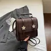 Mochila Casual Tendência e Única Minimalista Moda Primavera 2026 para Mulheres Estilo Nicho Bolsa de Ombro Duplo