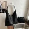 Bolsa de Palha Tecida Retro Transfronteiriça 2026 Nova para o Trabalho Casual Moda Grande Capacidade Ombro Único Versátil Bolsa de Axila
