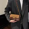 Bolso de Moda de Gama Alta para Axila para Mujeres 2025 Invierno Nueva Moda Diseño de Nicho Elegante Retro Bolso de Hombro Único Cruzado