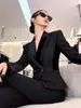 Otoño 2026 Nuevo Estilo Blazer Negro Elegante de Ajuste Delgado para Mujer Estilo Diosa Chaqueta de Traje Elegante para el Trabajo 35438