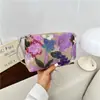 Bolso tipo sobre de mujer estilo vacacional con bordado floral y lentejuelas, bolso de hombro y para debajo del brazo, adecuado para salidas, vacaciones y fiestas, bolso cuadrado pequeño
