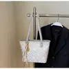 Bolso de Mano Nuevo Estilo Chino Estilo Nacional para Mujer 2026 Nuevo de Moda Versátil Bolso de Hombro de Nicho Gran Capacidad Bolso de Axila