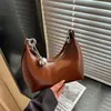 Bolso de Mujer 2025 Otoño Nuevo Estilo Bolso de Hombro Único Cruzado Textura Retro Nicho Francés Bolso de Axila Simple Elegante