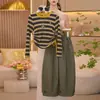 Conjunto de primavera y otoño para niña, estilo nuevo: Conjunto de dos piezas: camiseta de manga larga a rayas con cordón y pantalones curvados para niños